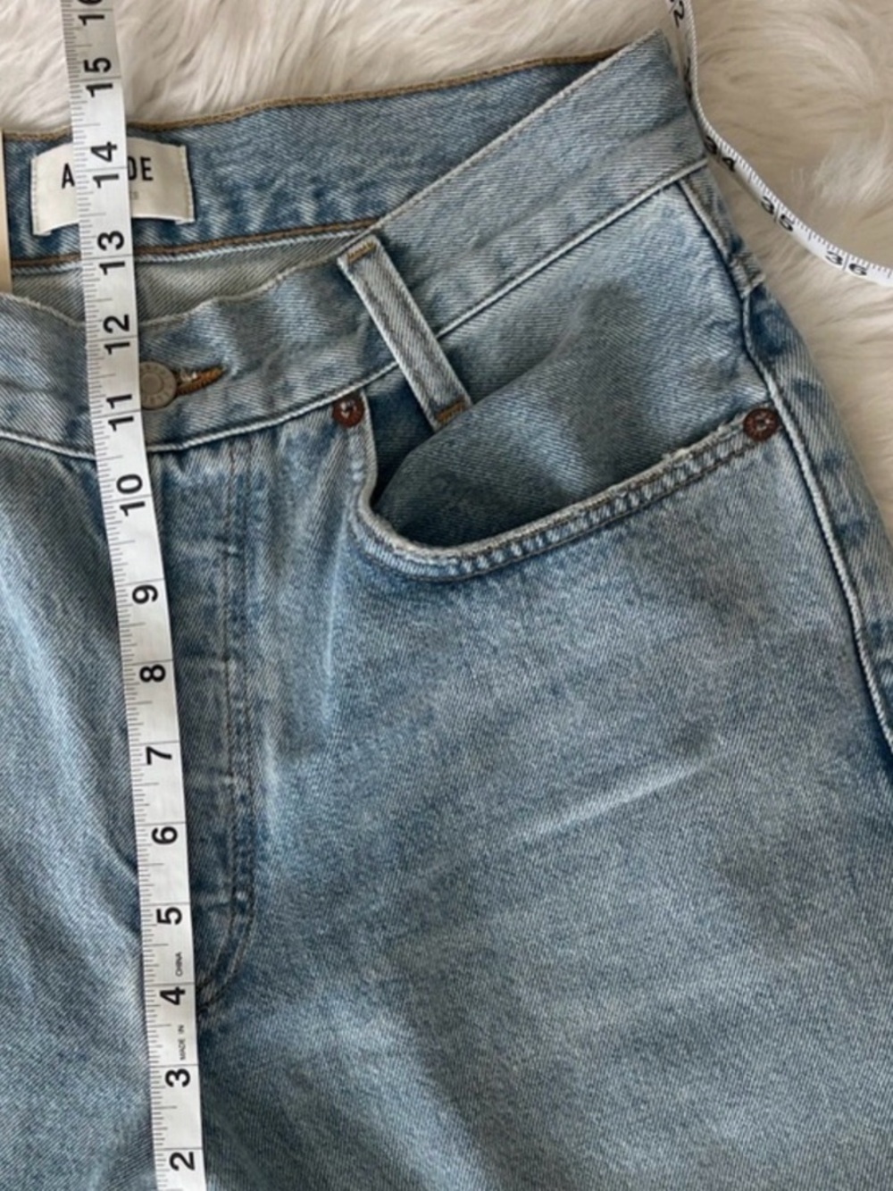 Agolde Light Wash Boyfriend Barrel Jeans
Tapered Baggy High Rise Revolve 27 - Picture 7 of 10